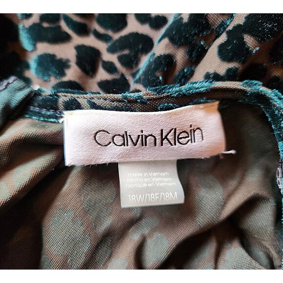 Calvin Klein Malachite Green Velvet Burnout Animal Print Faux Wrap Ruffle Dress - Picture 10 of 10